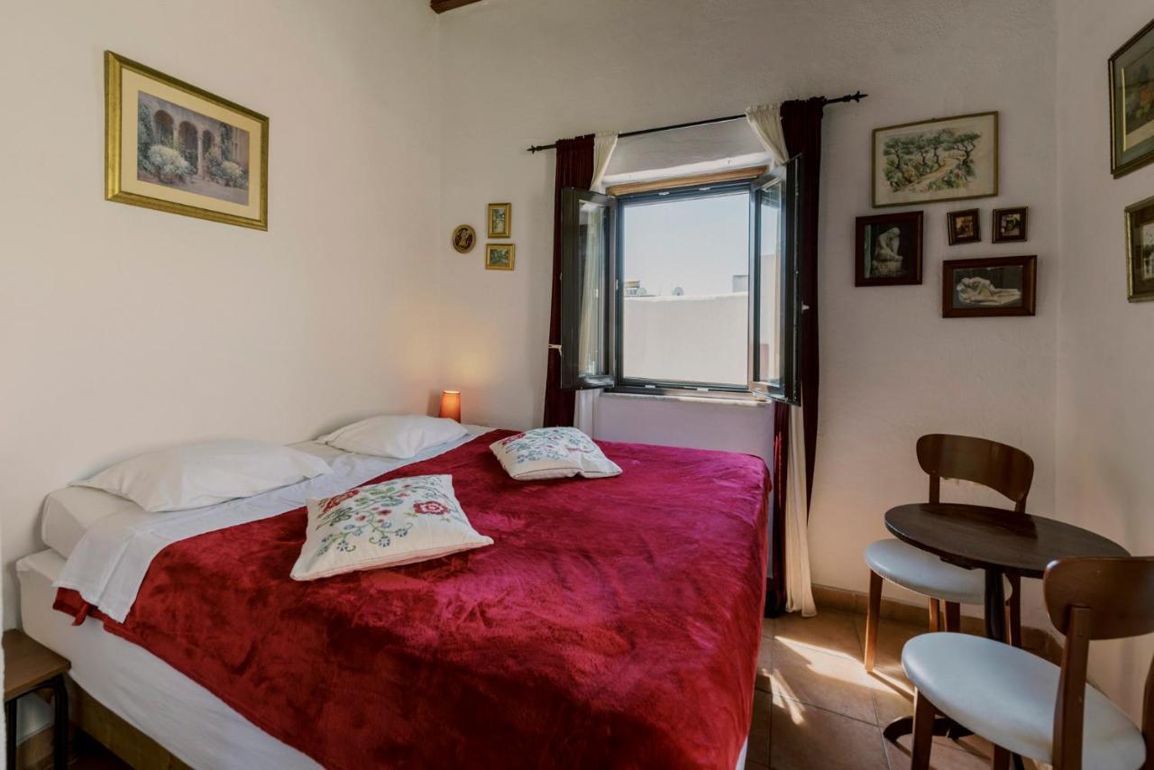 Kristina'S Rooms Rhodes City Exterior foto