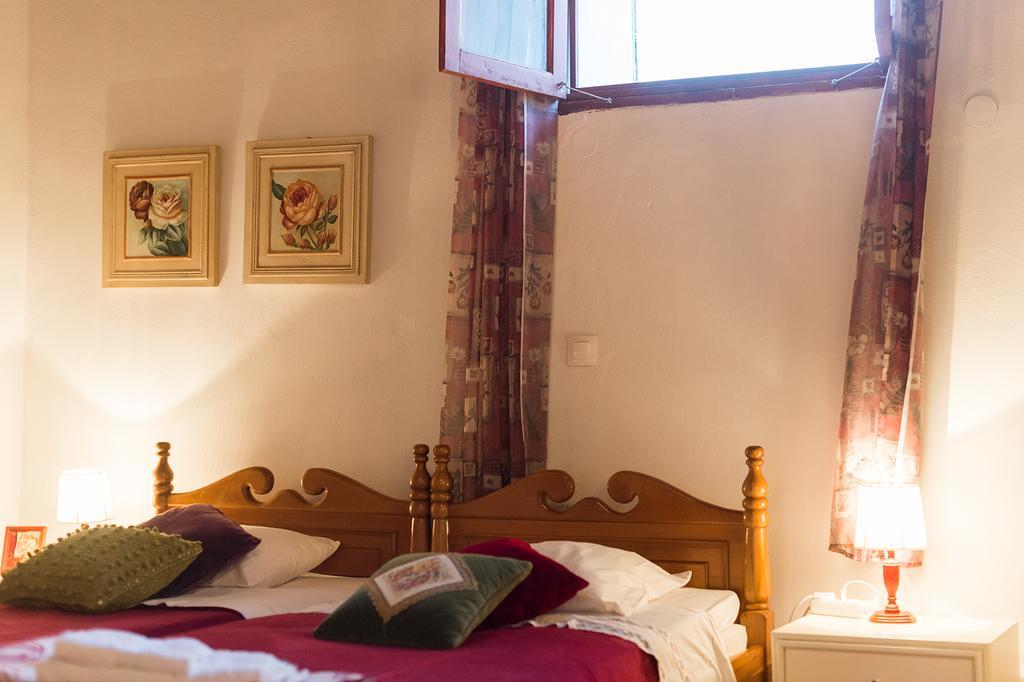 Kristina'S Rooms Rhodes City Exterior foto