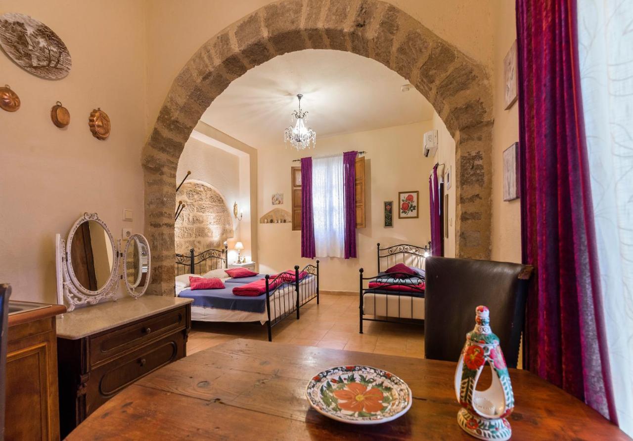 Kristina'S Rooms Rhodes City Exterior foto