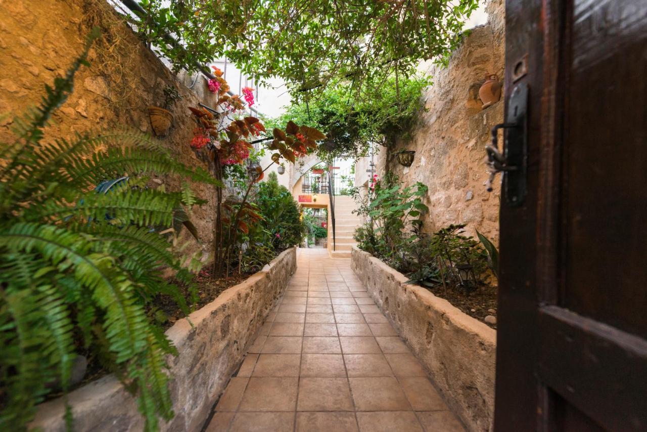 Kristina'S Rooms Rhodes City Exterior foto